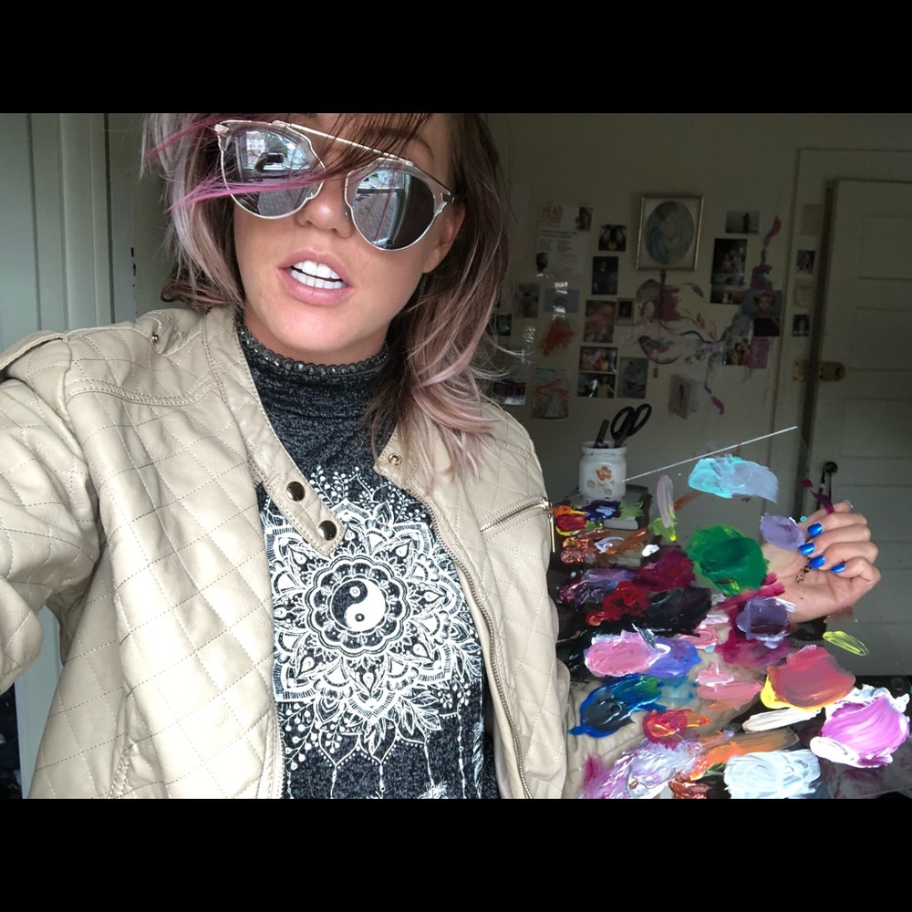 Tan jacket! - Picture 2 of 4